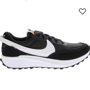 Nike Women's Black and White Sneakers